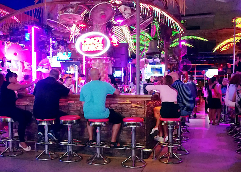 Street Fight in Phuket Nightlife Hub Goes Viral, Sparks Tourism Concerns