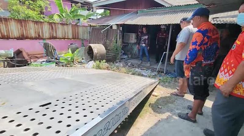 300kg Patient Rushed Across Bangkok in Unconventional Emergency Transfer